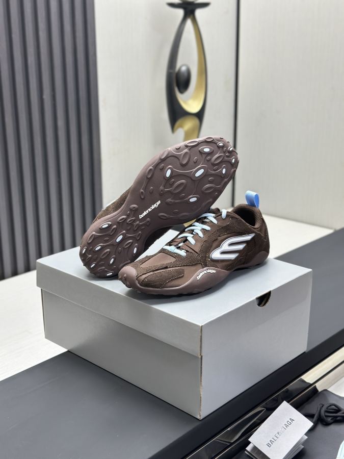 Balenciaga Women's Shoes Factory 𝗕𝗔𝗟𝗘𝗡𝗖𝗜* genuine TPU "Balenciaga" LOGO — AAA Quality Replica — photo 5