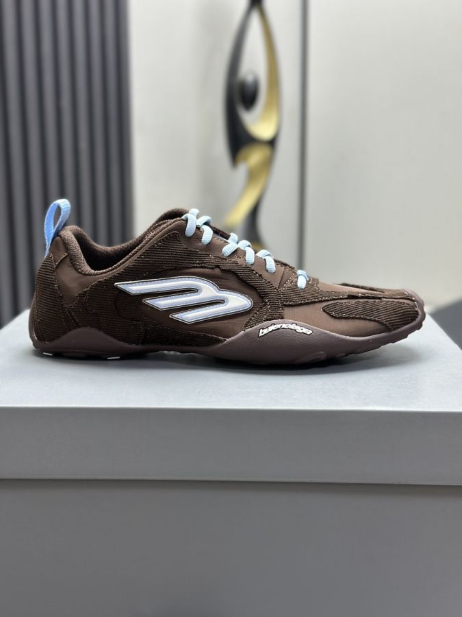 Balenciaga Women's Shoes Factory 𝗕𝗔𝗟𝗘𝗡𝗖𝗜* genuine TPU "Balenciaga" LOGO — AAA Quality Replica — photo 9