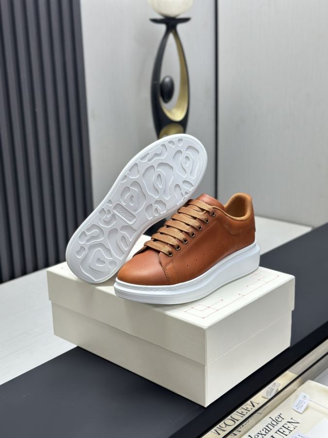 Alexander Mc Queen Women's Shoes Factory ¥ ( Top Version ). Newly upgraded classic Mc Queen white — AAA Quality Replica — photo 6