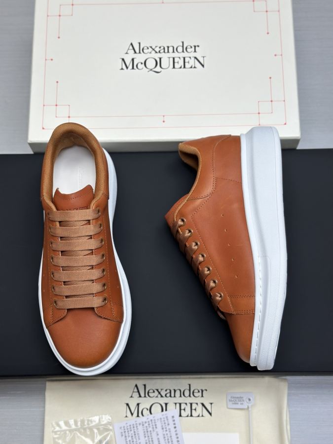 Alexander Mc Queen Women's Shoes Factory ¥ ( Top Version ). Newly upgraded classic Mc Queen white — AAA Quality Replica — photo 8
