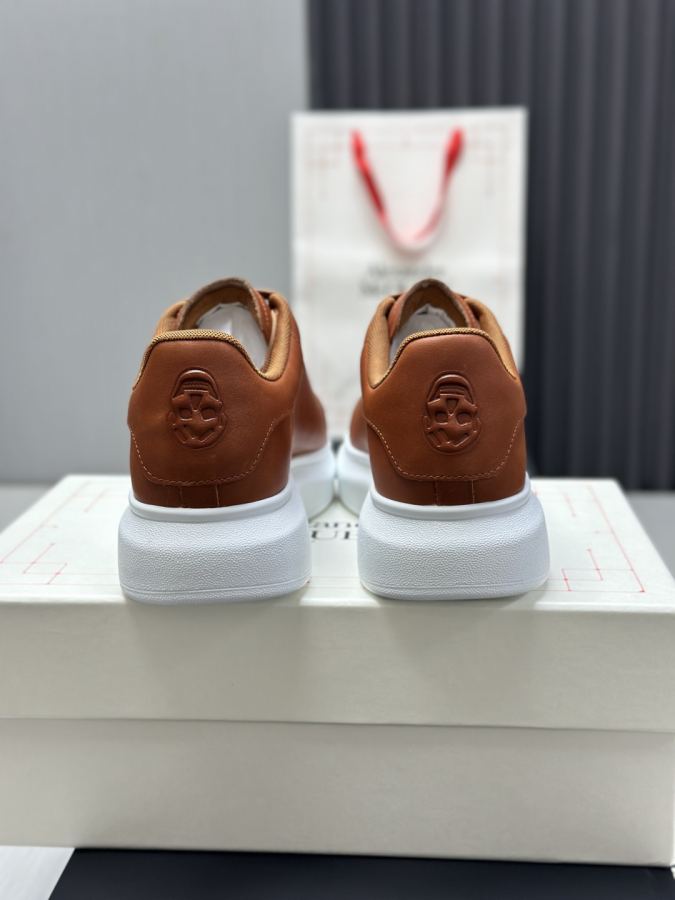 Alexander Mc Queen Women's Shoes Factory ¥ ( Top Version ). Newly upgraded classic Mc Queen white — AAA Quality Replica — photo 7