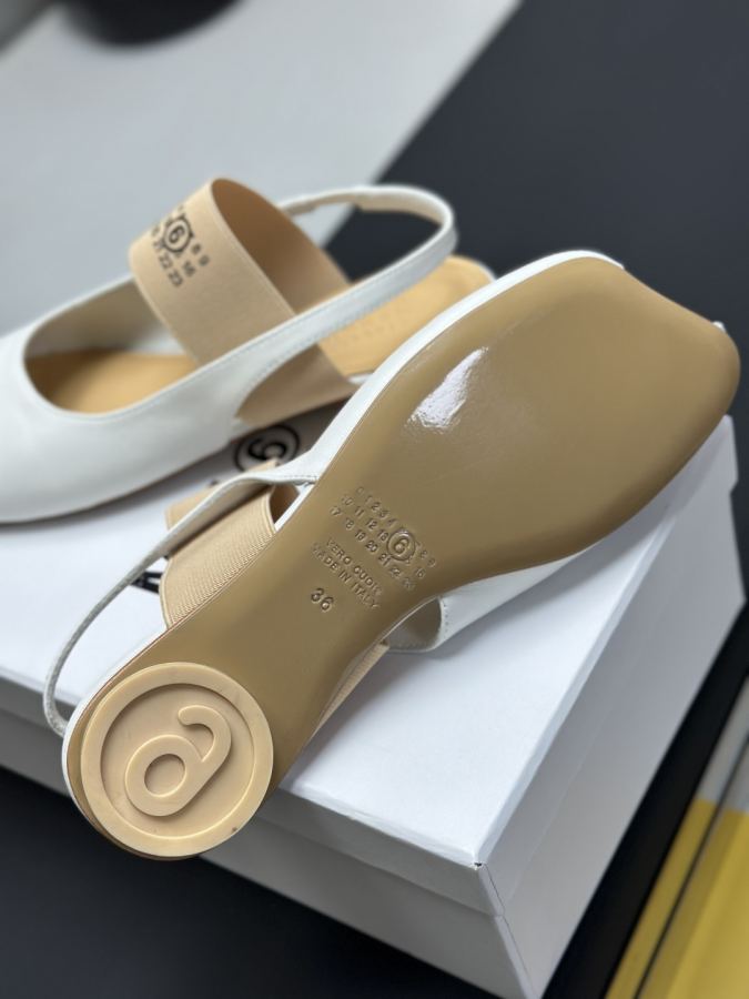 Maison margiela women's shoes Maison Margiela MM6 Tabi — 1:1 Replica For Sale — photo 6