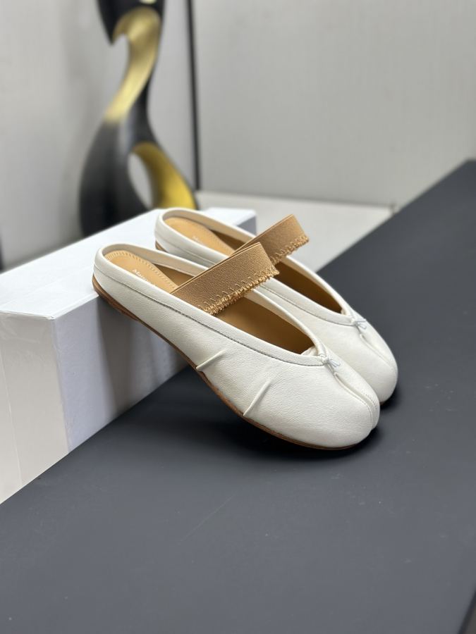 Maison margiela women's shoes Maison Margiela MM6 Tabi — 1:1 Replica — photo 4