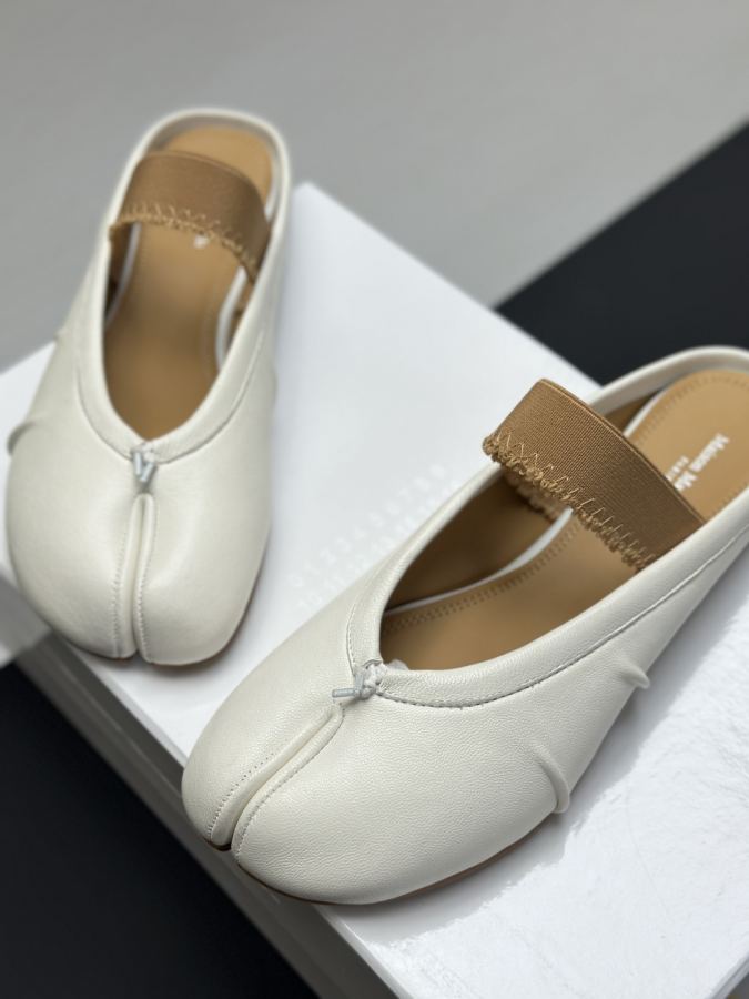 Maison margiela women's shoes Maison Margiela MM6 Tabi — 1:1 Replica — photo 5