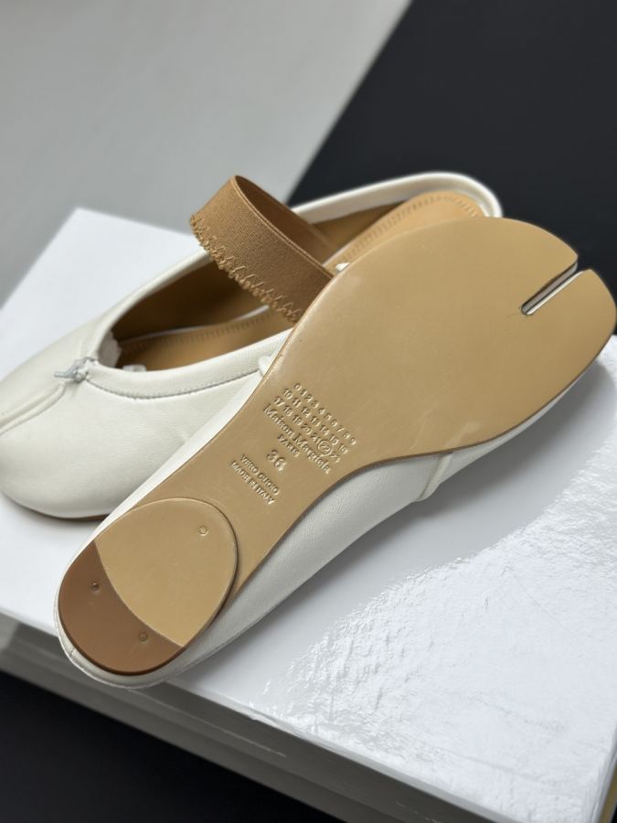 Maison margiela women's shoes Maison Margiela MM6 Tabi — 1:1 Replica — photo 6