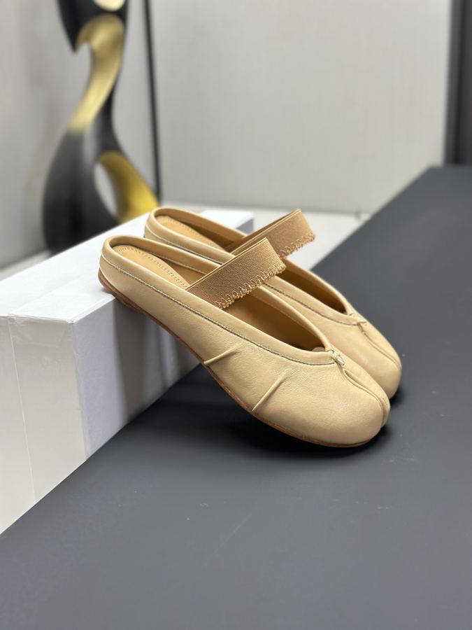 Maison margiela women's shoes Maison Margiela MM6 Tabi — 1:1 Replica — photo 4
