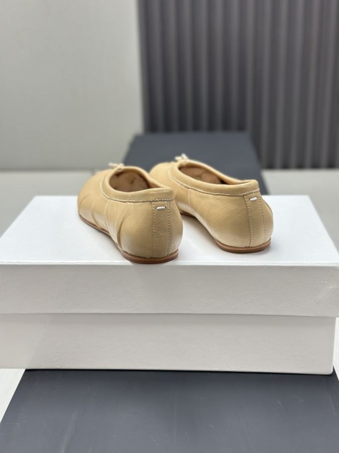 Maison margiela women's shoes Maison Margiela MM6 Tabi — AAA Quality Replica — photo 7