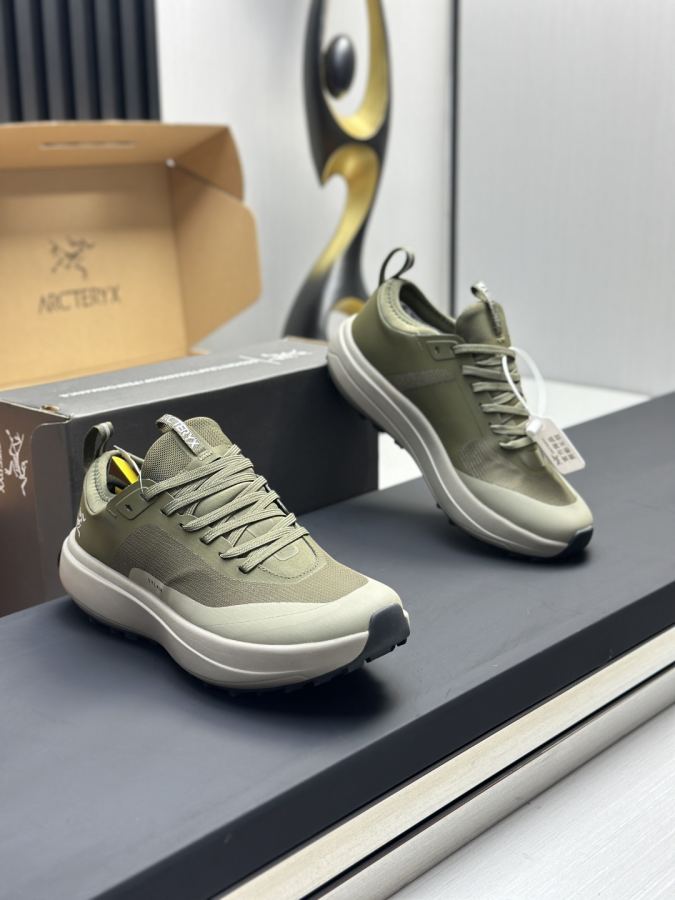 Fendi women's shoes Factory direct sales (men) Arc'teryx casual sports shoes — AAA Quality Replica — photo 3