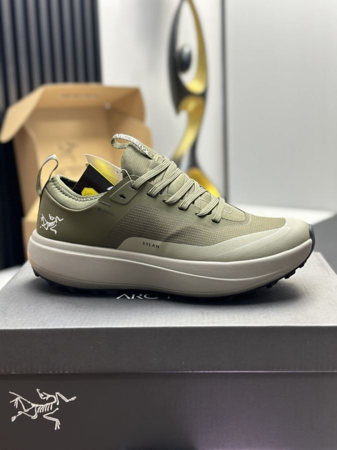 Fendi women's shoes Factory direct sales (men) Arc'teryx casual sports shoes — AAA Quality Replica — photo 9