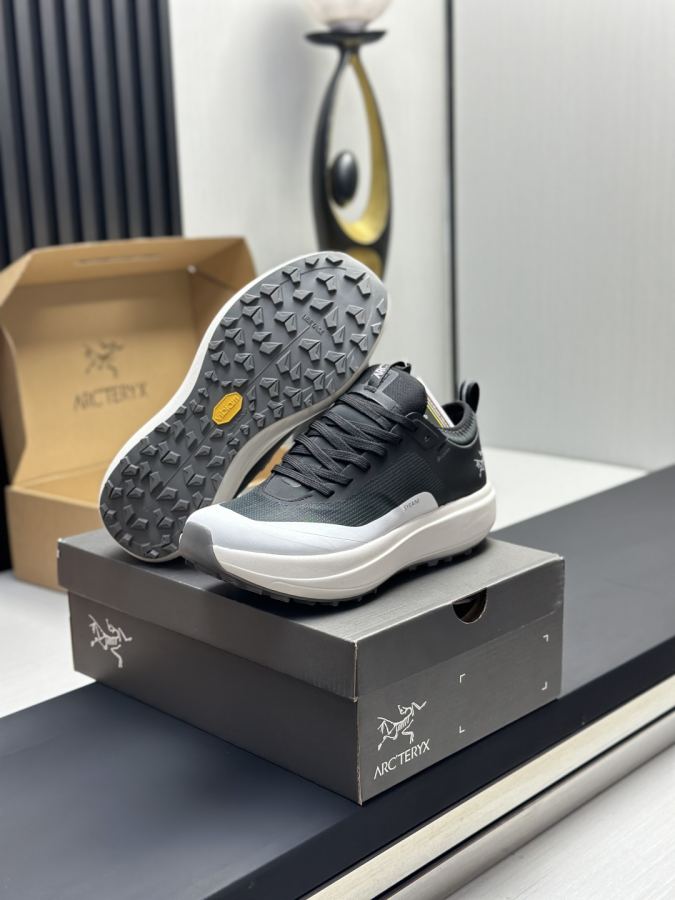 Fendi women's shoes Factory direct sales (men) Arc'teryx casual sports shoes — AAA Quality Replica — photo 6