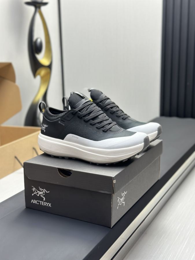 Fendi women's shoes Factory direct sales (men) Arc'teryx casual sports shoes — AAA Quality Replica — photo 2