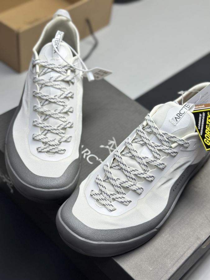 Fendi women's shoes Factory direct sales (men) Arc'teryx casual sports shoes — Premium Replica — photo 5