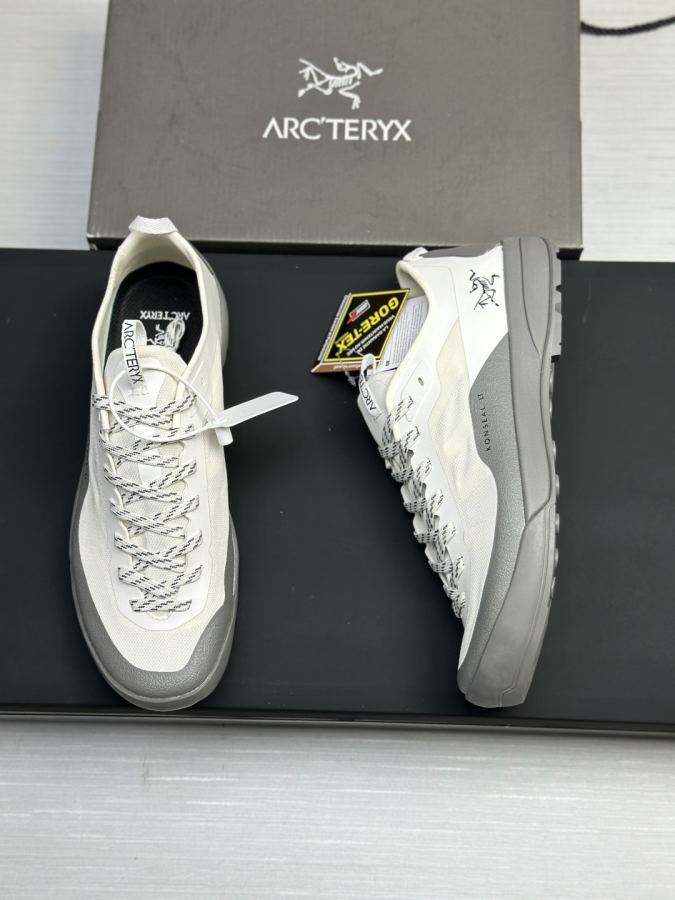 Fendi women's shoes Factory direct sales (men) Arc'teryx casual sports shoes — Premium Replica — photo 9