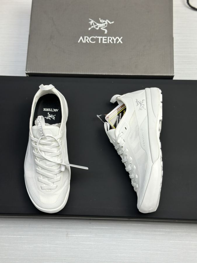 Fendi women's shoes Factory direct sales (men) Arc'teryx casual sports shoes — 1:1 Replica — photo 8