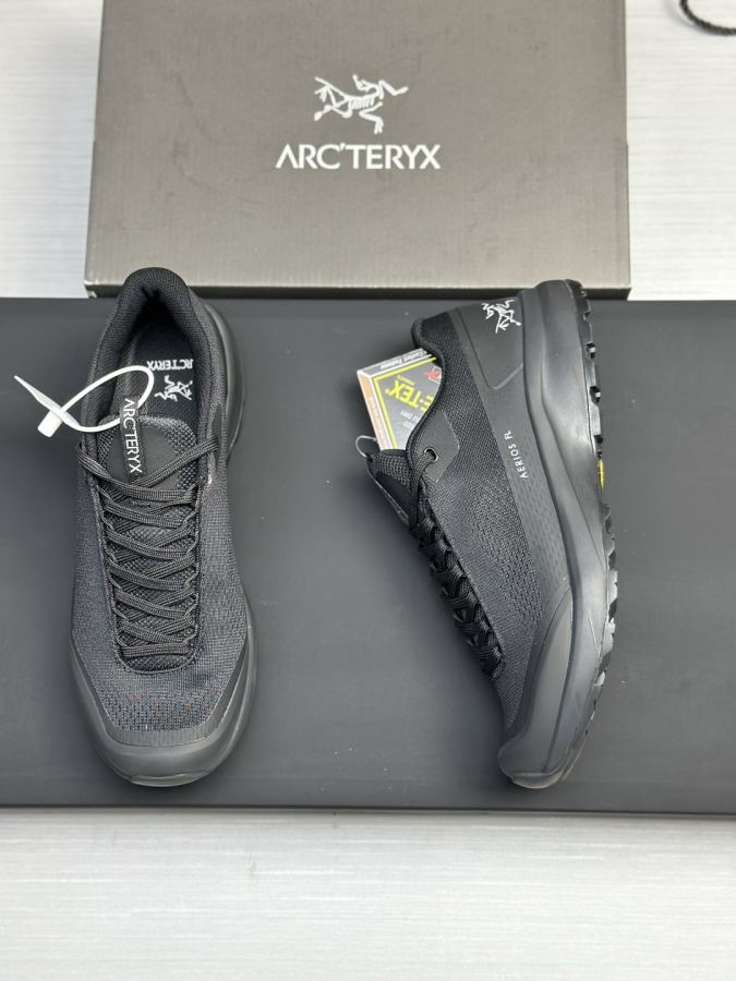 Fendi women's shoes Factory direct sales (men) Arc'teryx casual sports shoes — 1:1 Replica — photo 8