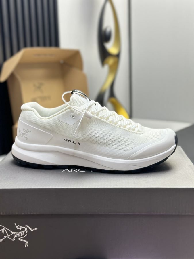 Fendi women's shoes Factory direct sales (men) Arc'teryx casual sports shoes — AAA Quality Replica — photo 9