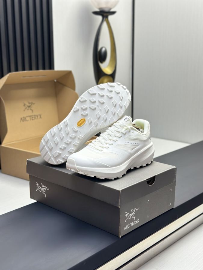 Fendi women's shoes Factory direct sales (couples model) Arc'teryx casual sneakers — Premium Replica — photo 6