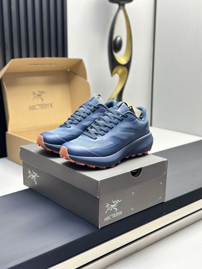 Fendi women's shoes Factory Men's — 1:1 Replica For Sale