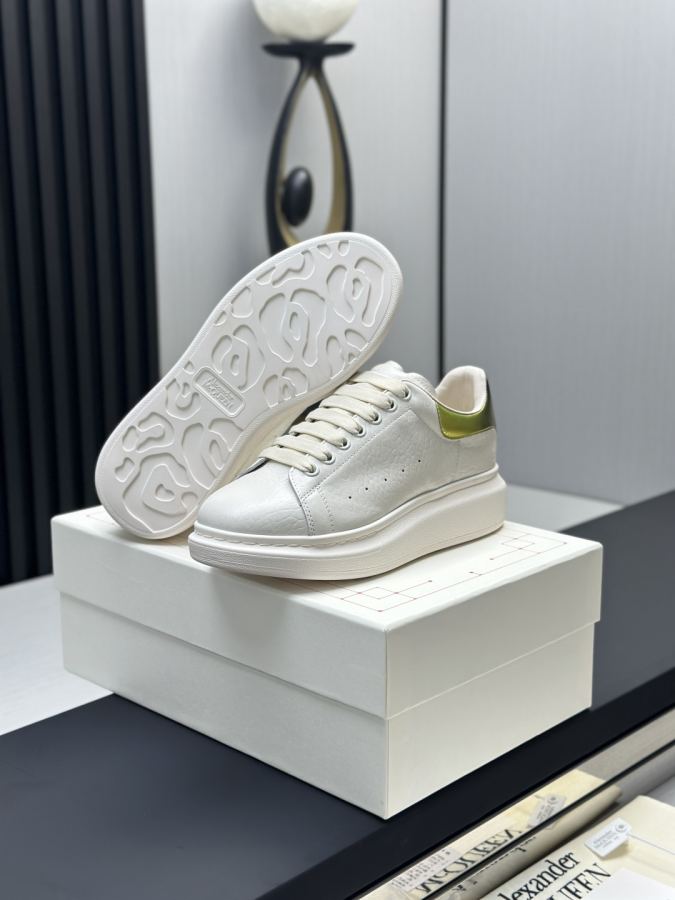 Alexander Mc Queen Women's Shoes Factory ¥ ( Top version ) Newly upgraded classic Mc Queen white — 1:1 Replica For Sale — photo 6