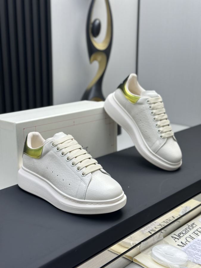 Alexander Mc Queen Women's Shoes Factory ¥ ( Top version ) Newly upgraded classic Mc Queen white — 1:1 Replica For Sale — photo 3