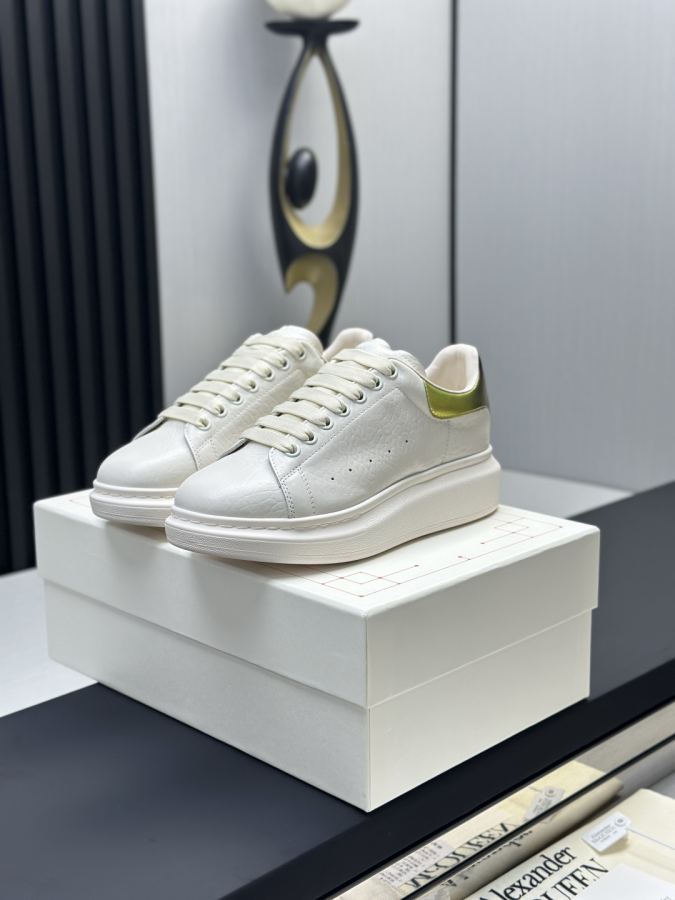 Alexander Mc Queen Women's Shoes Factory ¥ ( Top version ) Newly upgraded classic Mc Queen white — 1:1 Replica For Sale