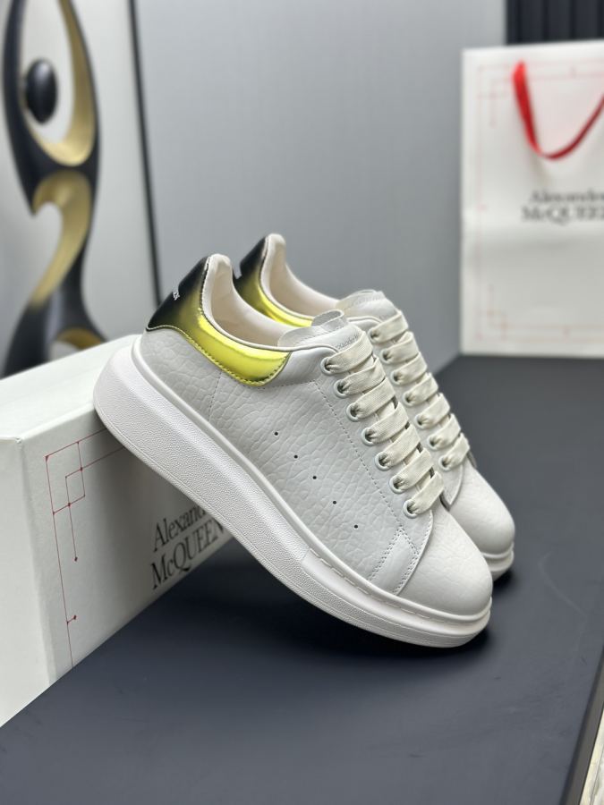 Alexander Mc Queen Women's Shoes Factory ¥ ( Top version ) Newly upgraded classic Mc Queen white — 1:1 Replica For Sale — photo 4