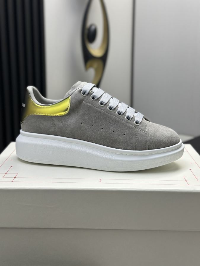 Alexander Mc Queen Women's Shoes Factory ¥ ( Top version ) Newly upgraded classic Mc Queen white — AAA Quality Replica — photo 9