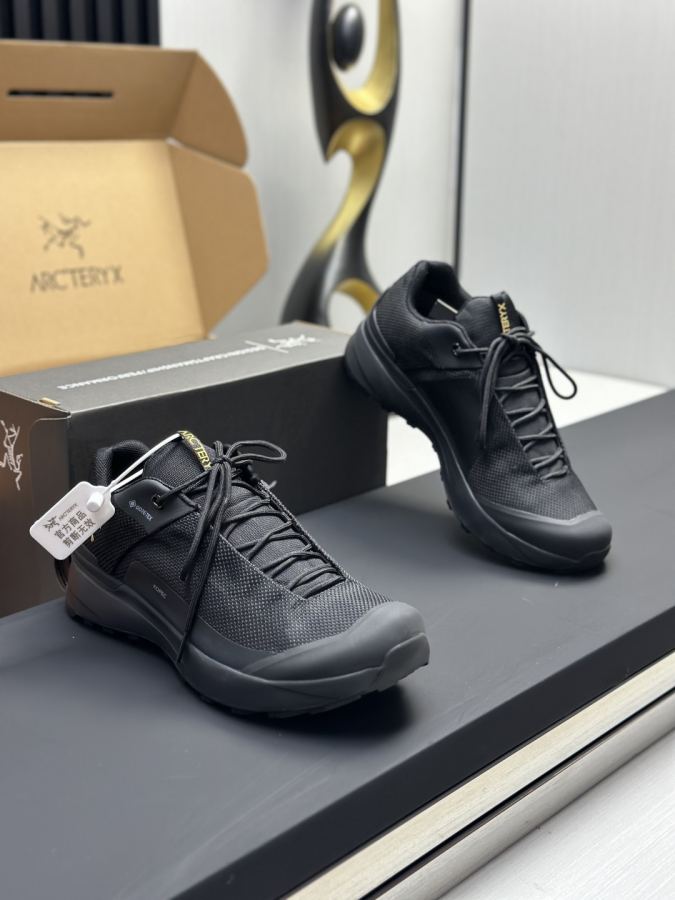 Fendi women's shoes Factory direct sales (men) Arc'teryx casual sports shoes — AAA Quality Replica — photo 3