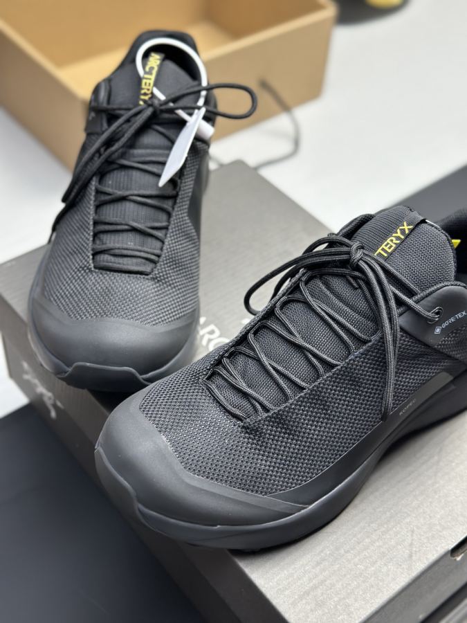 Fendi women's shoes Factory direct sales (men) Arc'teryx casual sports shoes — AAA Quality Replica — photo 5