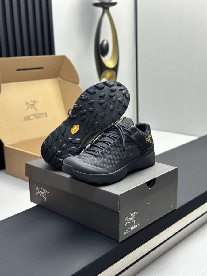 Fendi women's shoes Factory direct sales (men) Arc'teryx casual sports shoes — AAA Quality Replica — photo 6
