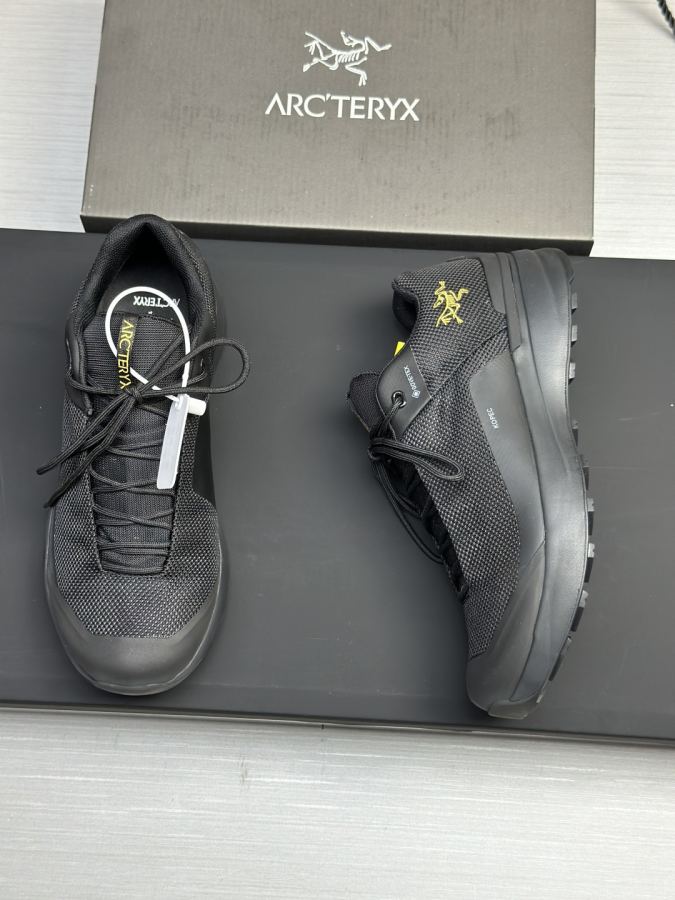 Fendi women's shoes Factory direct sales (men) Arc'teryx casual sports shoes — AAA Quality Replica — photo 8
