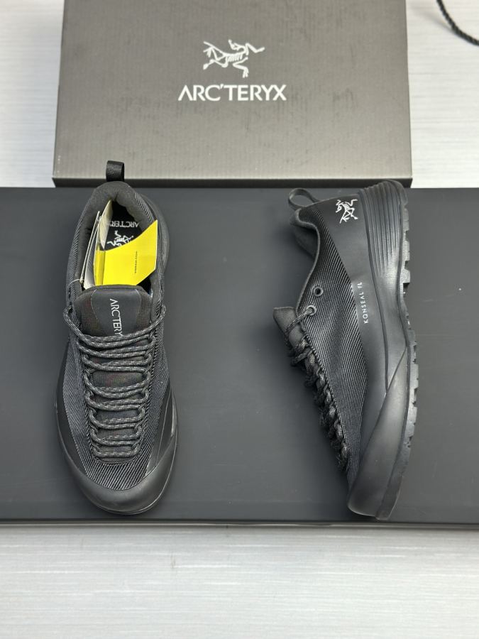Fendi women's shoes Factory direct sales (men) Arc'teryx casual sports shoes — 1:1 Replica — photo 8