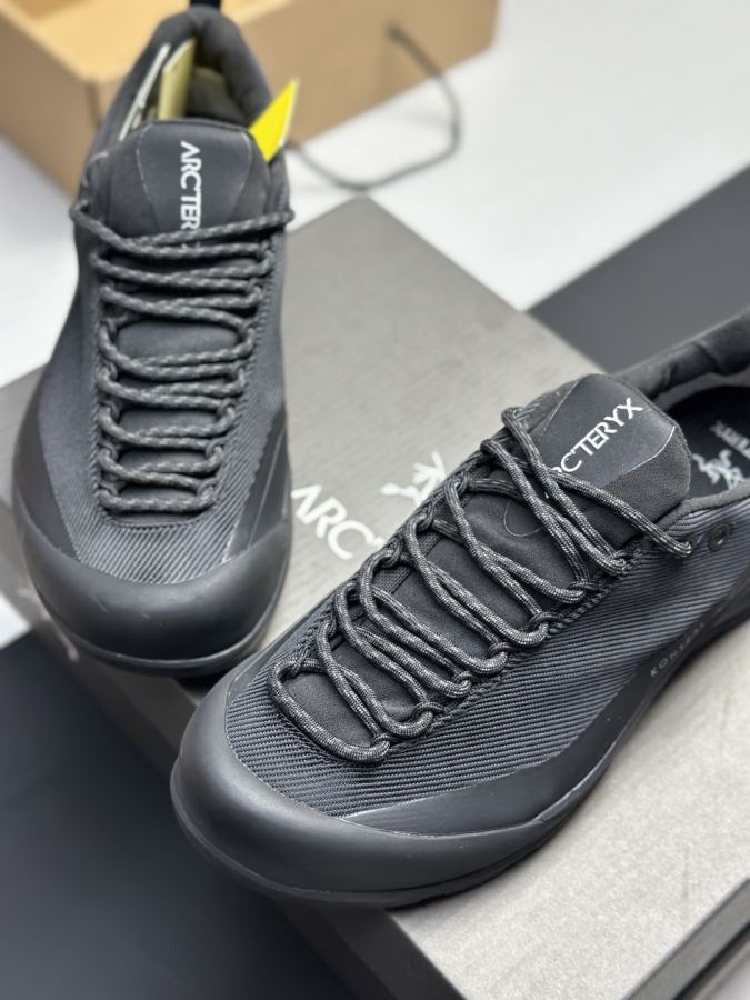 Fendi women's shoes Factory direct sales (men) Arc'teryx casual sports shoes — 1:1 Replica — photo 5
