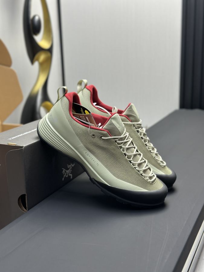 Fendi women's shoes Factory direct sales (men) Arc'teryx casual sports shoes — Premium Replica — photo 4