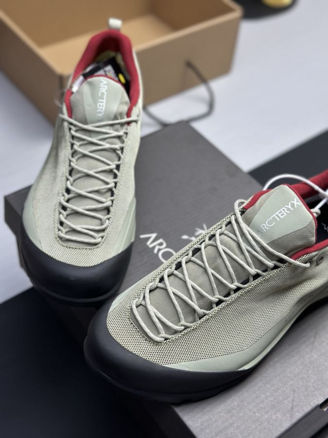 Fendi women's shoes Factory direct sales (men) Arc'teryx casual sports shoes — Premium Replica — photo 5