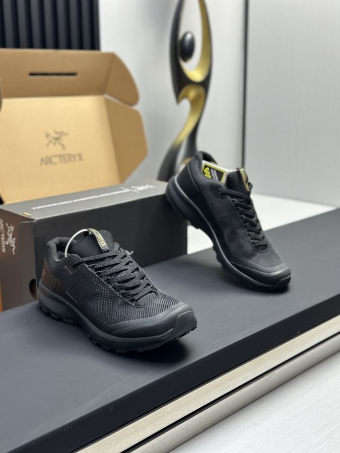Fendi women's shoes Factory direct sales (men) Arc'teryx casual sports shoes — 1:1 Replica For Sale — photo 3