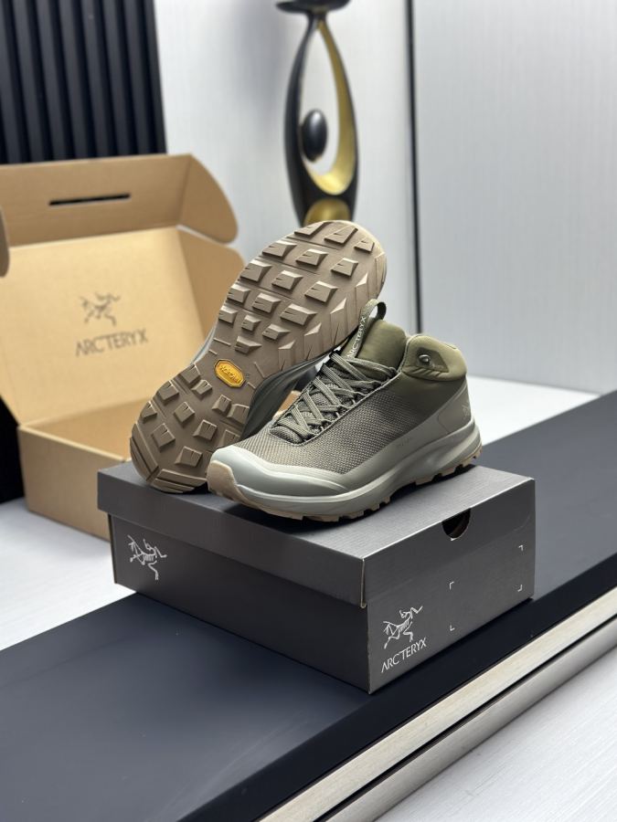 Fendi women's shoes Factory direct sales (men) Arc'teryx casual sports shoes — AAA Quality Replica — photo 6