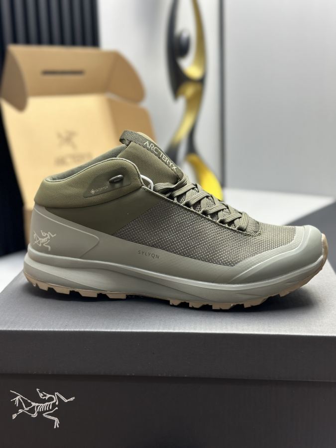 Fendi women's shoes Factory direct sales (men) Arc'teryx casual sports shoes — AAA Quality Replica — photo 9
