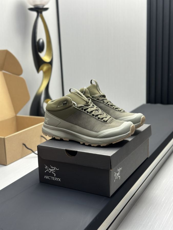 Fendi women's shoes Factory direct sales (men) Arc'teryx casual sports shoes — AAA Quality Replica — photo 2