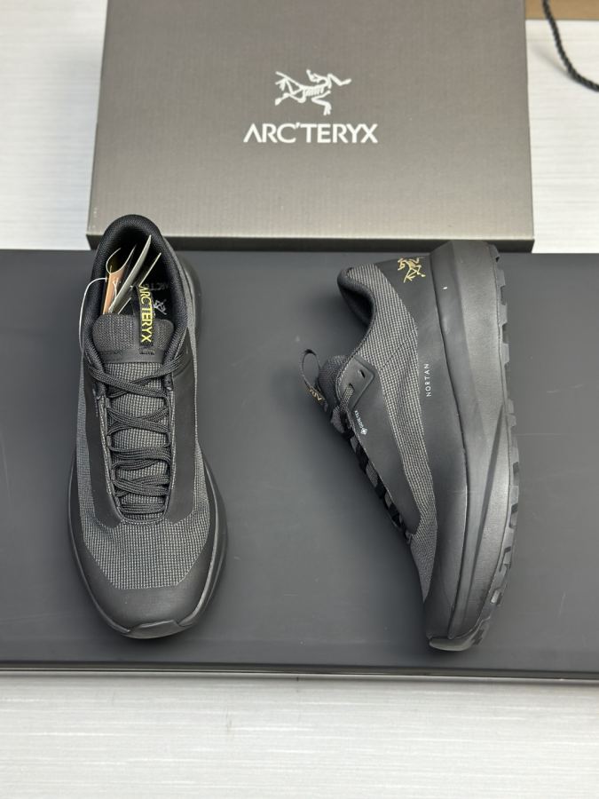 Fendi women's shoes Factory direct sales (men) Arc'teryx casual sports shoes — Premium Replica — photo 8