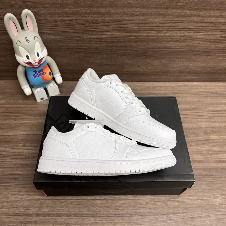 GGDB Jordan Air Jordan 1 Low Golf "Triple Blanc" Logo — photo 6