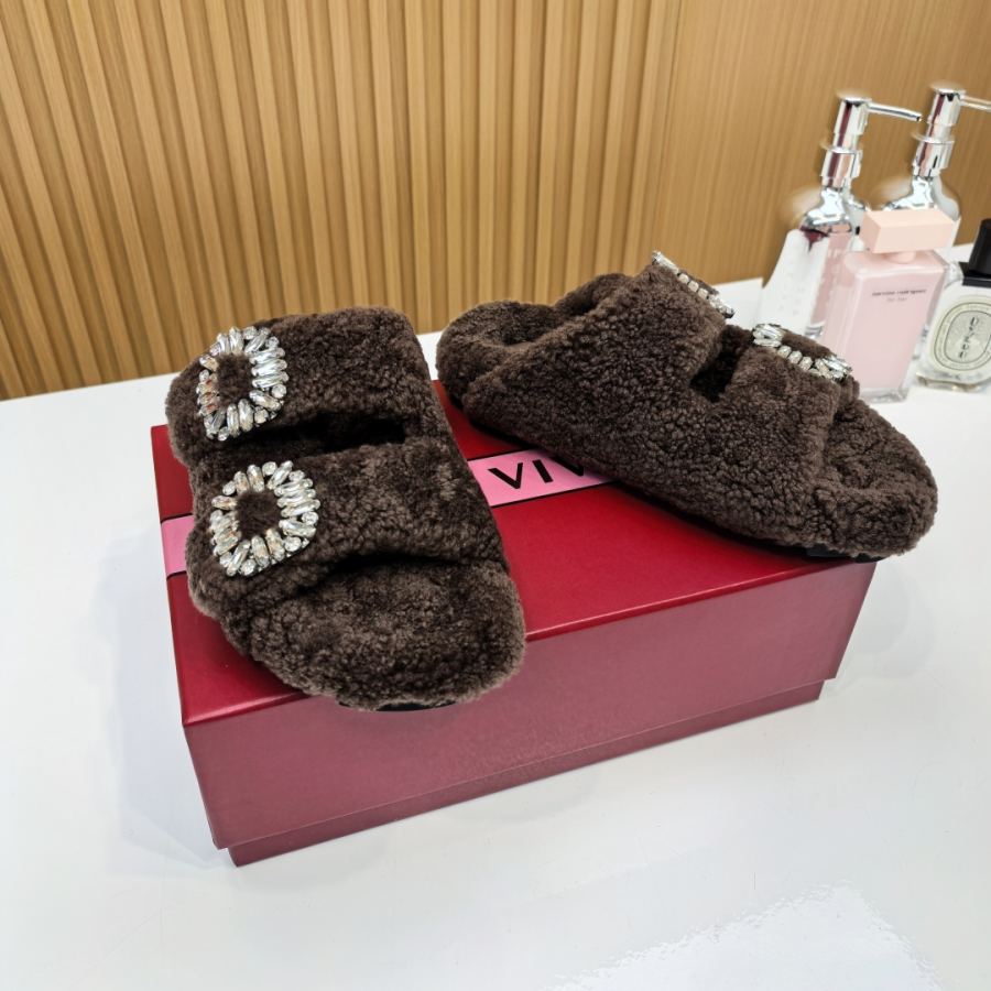RV women's shoes RV 2025 Roger Vivierᵀᴹ — 1:1 Replica For Sale — photo 3