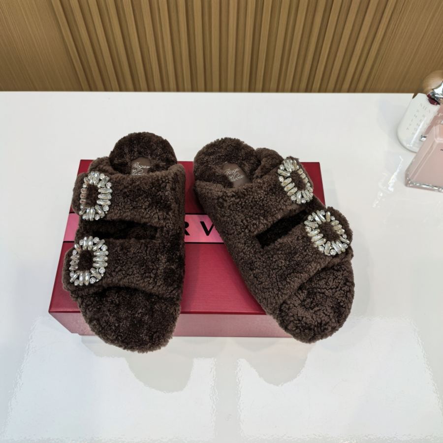 RV women's shoes RV 2025 Roger Vivierᵀᴹ — 1:1 Replica For Sale