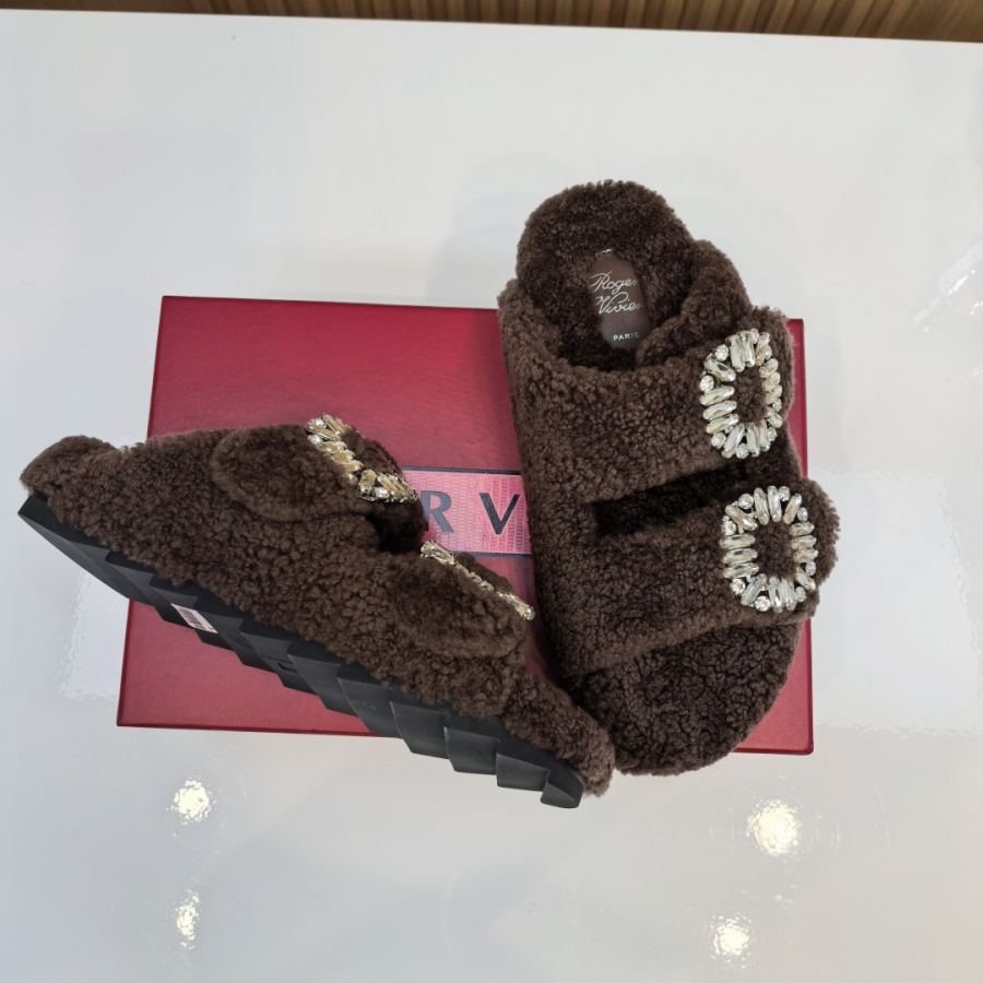RV women's shoes RV 2025 Roger Vivierᵀᴹ — 1:1 Replica For Sale — photo 6
