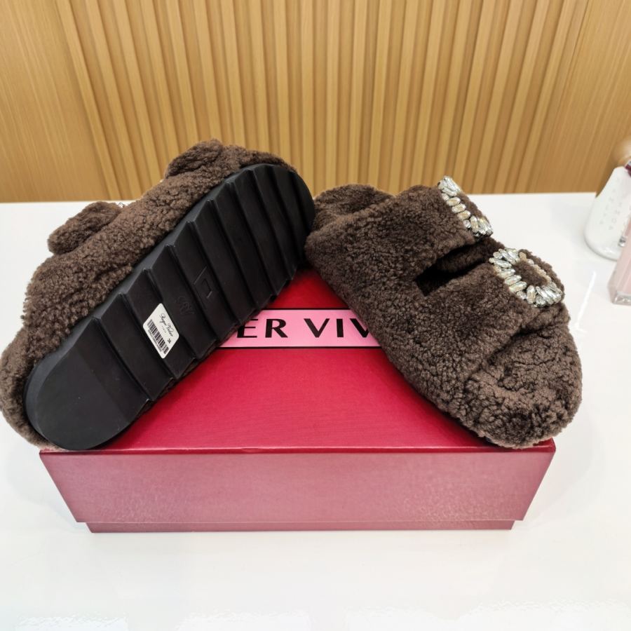 RV women's shoes RV 2025 Roger Vivierᵀᴹ — 1:1 Replica For Sale — photo 9