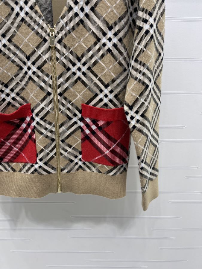Burberry Women Burberr* 2026 Series V 2 S-M-L3 — 1:1 Replica For Sale — photo 6