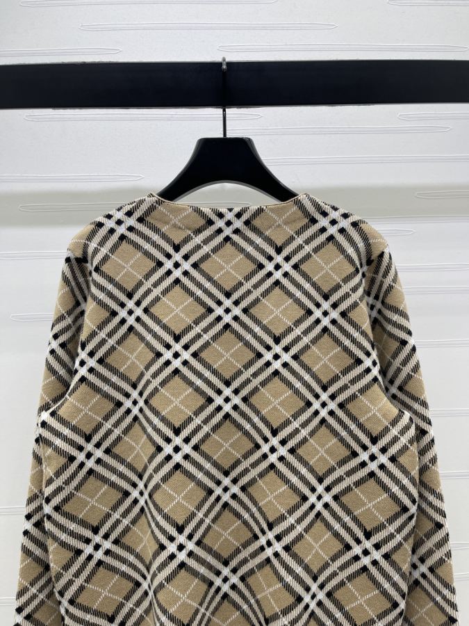 Burberry Women Burberr* 2026 Series V 2 S-M-L3 — 1:1 Replica For Sale — photo 7