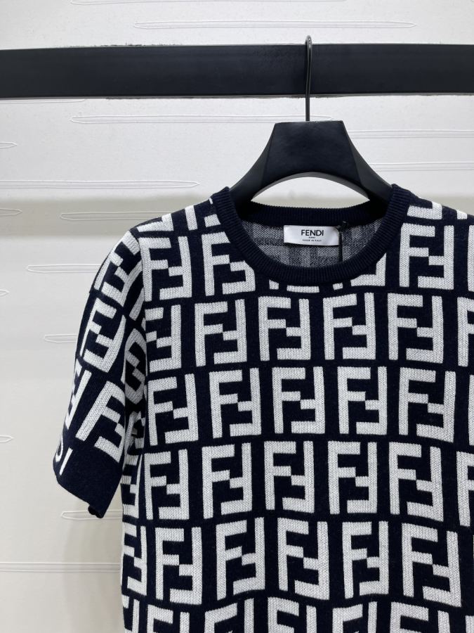 Fendi Women FEND* 2026 Series F 1 S-M-L3 — 1:1 Replica For Sale — photo 3