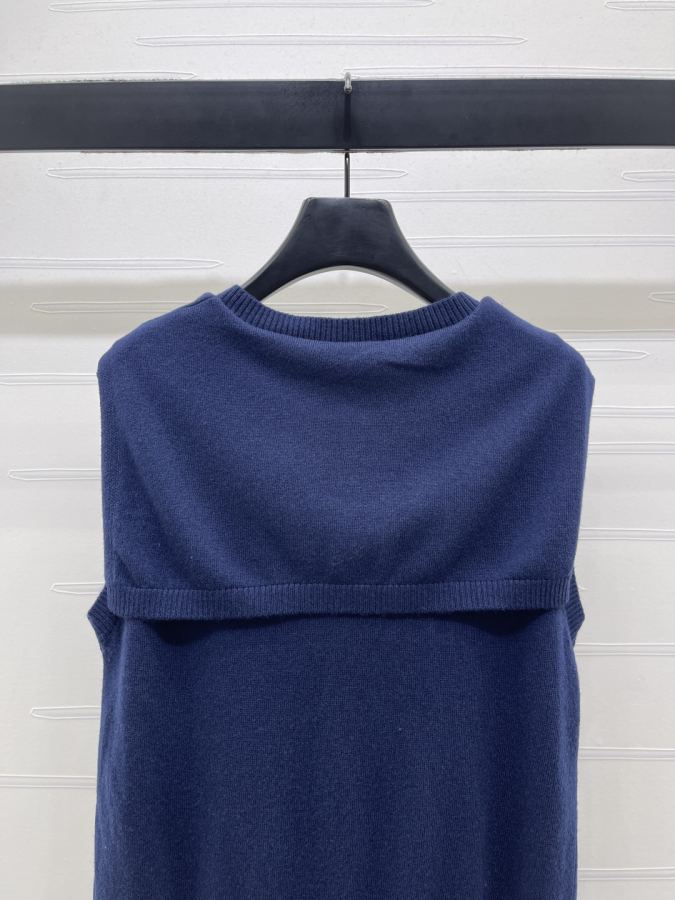 LOEWE Damen Löw*2026 V 3 S-M-L3 — photo 7