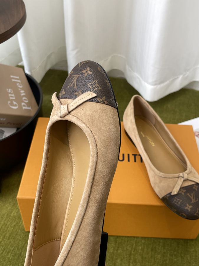 LV women's shoes Louis Vuitton 26 Bella New — 1:1 Replica For Sale — photo 6